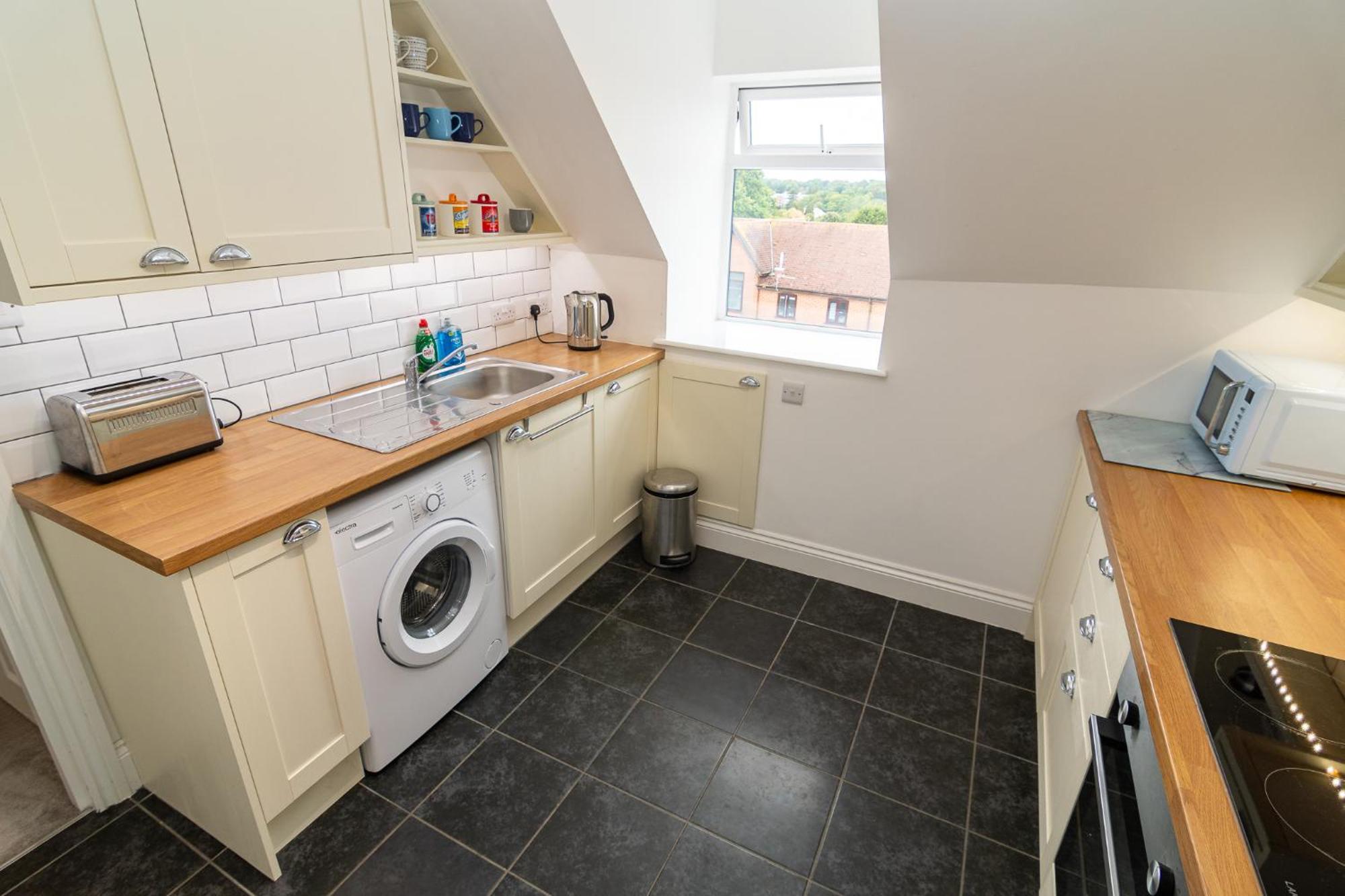 Light Airy 3 Bed Town Cntr Flat 700M To The Beach Bournemouth Eksteriør bilde